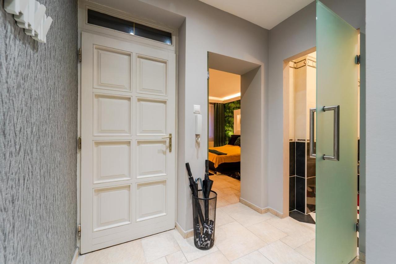 Andrassy Avenue Exclusive Apartment Budapest Exterior photo